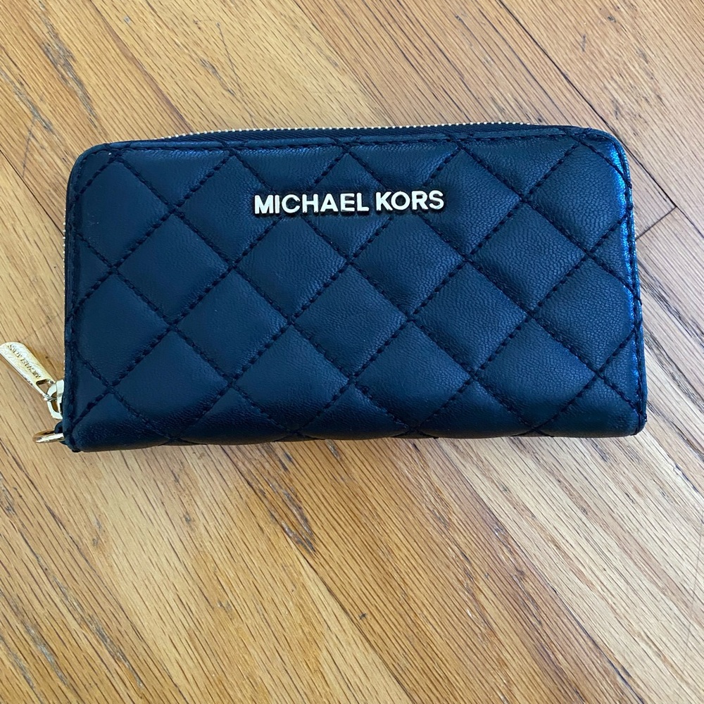 Michael Kors black padded leather wallet